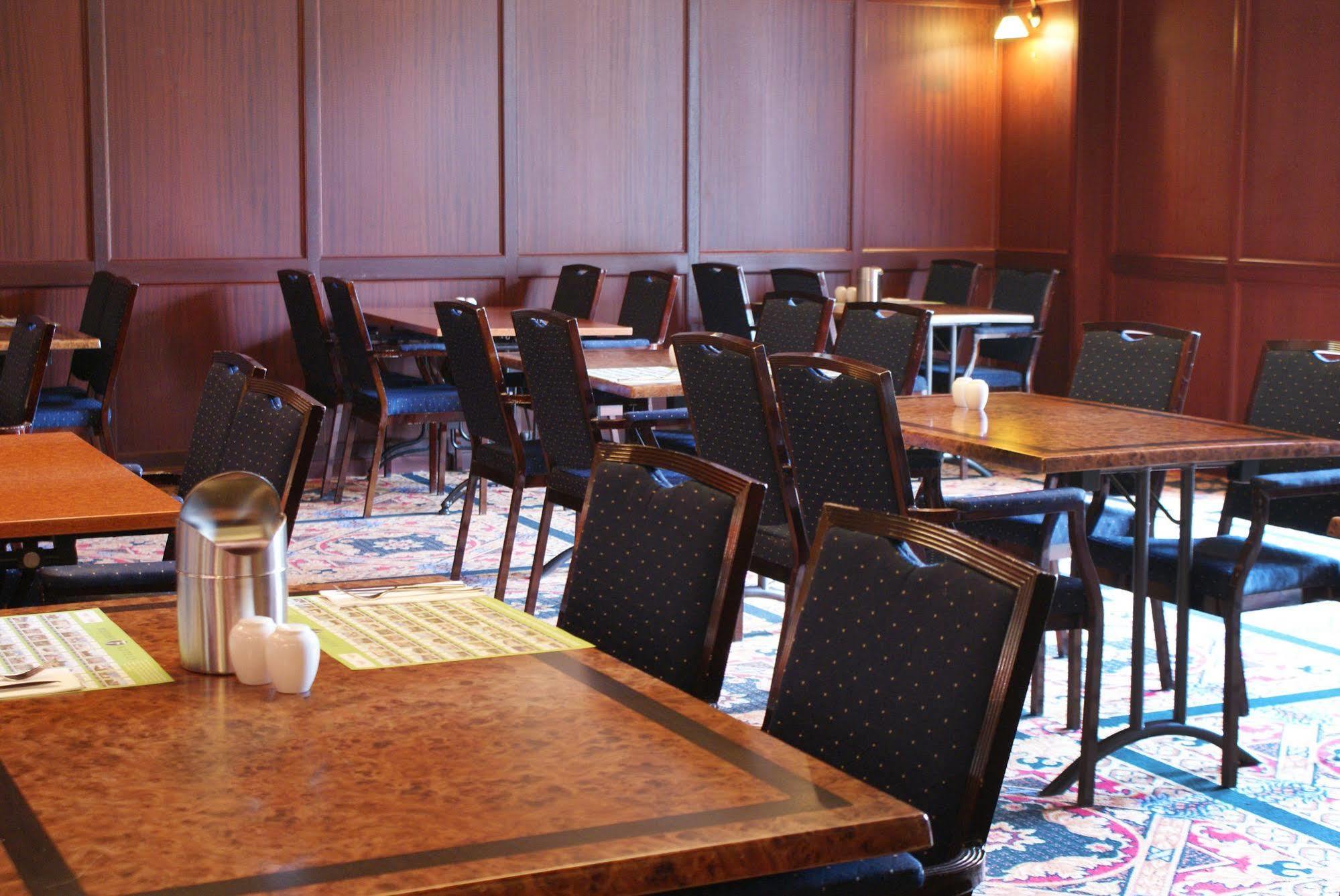 Fletcher Hotel-Restaurant De Dikke Van Dale L'Écluse Extérieur photo
